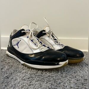 Nike Jordan CP 2 Quick Mens US 9 Chris Paul Black White